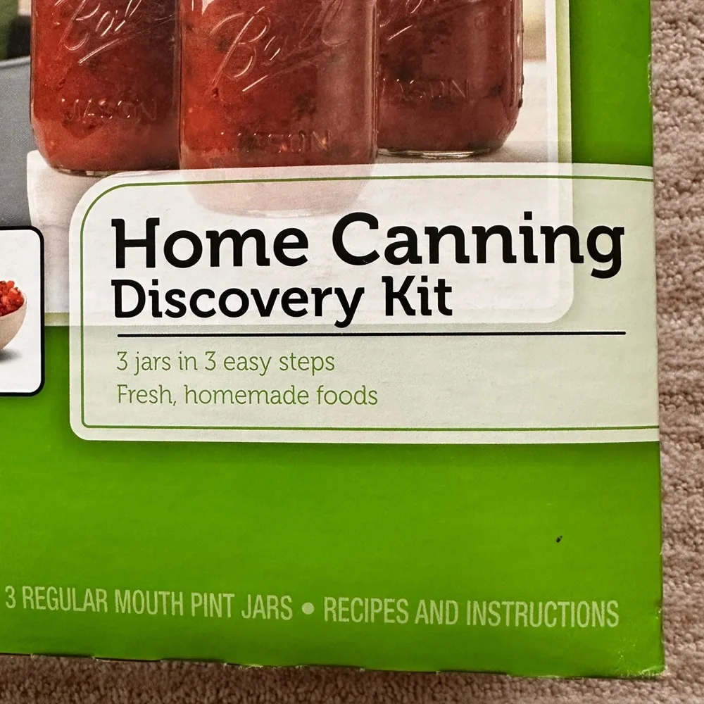 NIB Ball Canning Discovery Kit with Small-Batch Rack, 3 Jars and Recipe Book